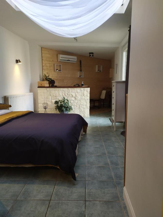 Chambre D'Hote La Caure Bussiere-Dunoise Екстериор снимка